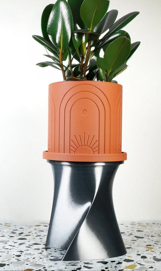 Aura Plant Stand